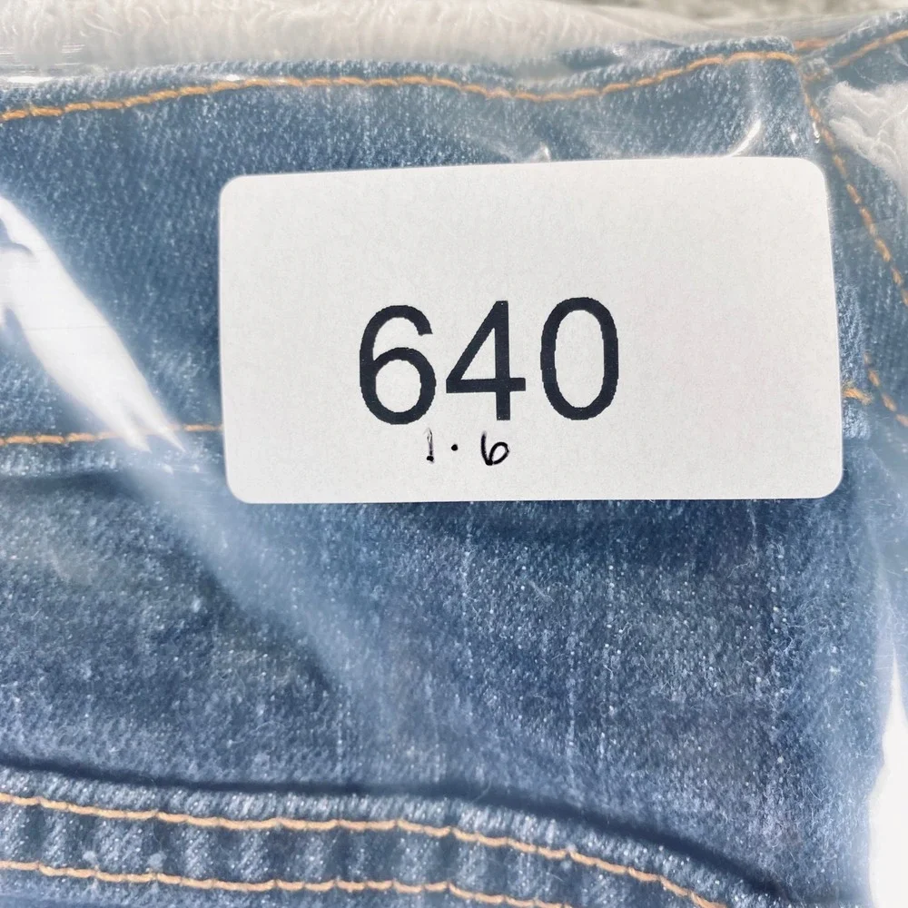 Levi's 515 Boot Cut Jeans Women's Size 10 L Blue Denim Crochet Fringe Accent‎